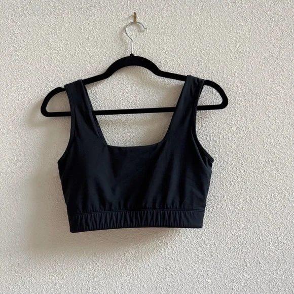 Varley Padded Black Sports Bra Size M - Picture 1 of 4